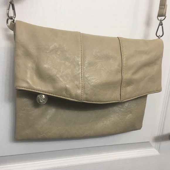 Cream SQ Crossbody Bag Fold-Over Style iPad Size! - Picture 2 of 10